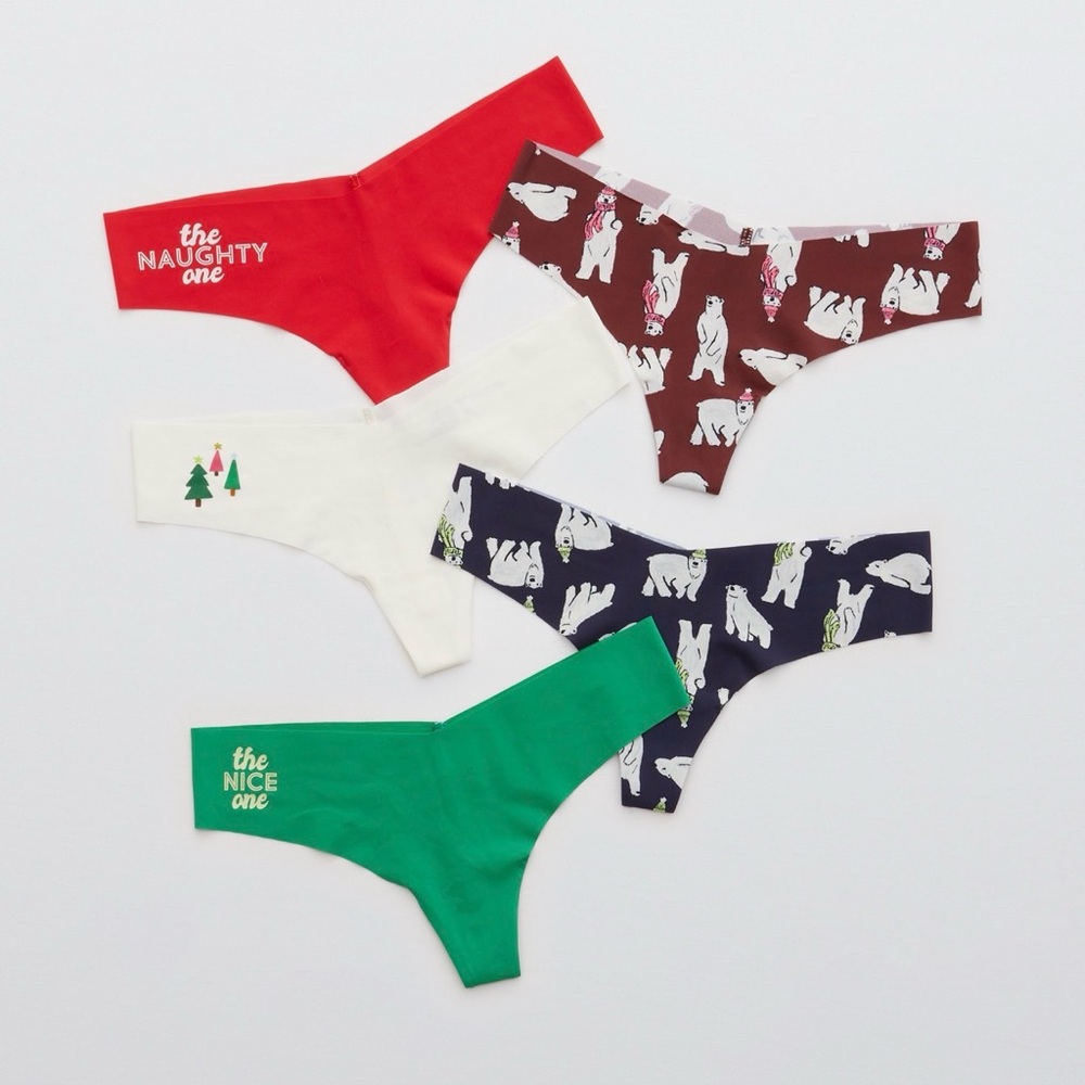Ladies Aerie No Show Holiday Thong Underwear 5-Pack
New in Sealed Box
Sz: Medium